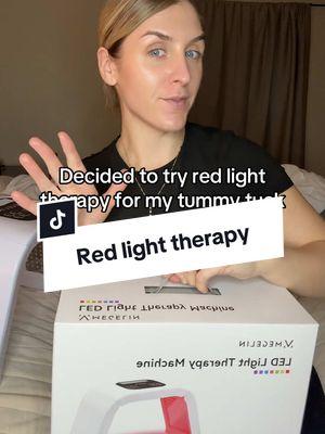 Currently on my scar fading journey, red light therapy ?! Let’s try it! @megelinofficial #tummytuckrecovery #tummytuckjourney #tummytuckscars #redlighttherapy #megelin #megelinlighttherapy 