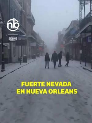 La ciudad de Nueva Orleans, Luisiana, este martes ha amanecido bajo un manto de nieve. Fenómeno que no ocurría desde 2009. #nb #Notibomba #NuevaOrleans #EEUU