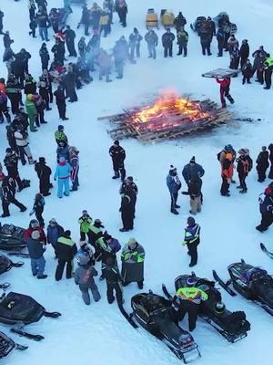 We'll see you in 3 days at the Midwest Ride-In! Come check out tons of vintage sleds, featuring Yamaha Snowmobiles 1968 - 2025. And don't miss the Retro Snocross race, 4:30pm on Saturday, Jan 25. It's all happening at @erxmotorpark in Elk River, MN. Learn more at the link in our bio. #caproskis #snowmobiles #slednecks #snowmobilelife #fyp #vintagesleds