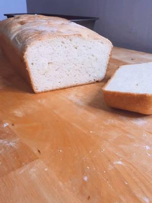 un-sourdough.  Recipe from Sally’s Baking Addiction.  #whitebreadrecipe 