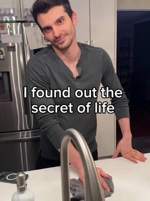 The secrets of life are you need a Giacomo #italianhusband #marriedlife #couplevideos #comedy #sidneyandg 