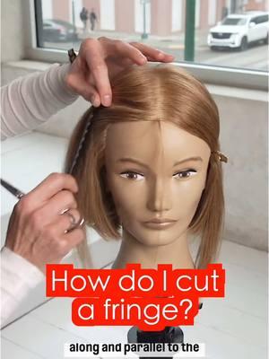 #TutorialTuesday brought to you by @Hairbrained & @TRACI SAKOSITS 💇🏼‍♀️💇🏼‍♀️💇🏼‍♀️ #CraftHairdresser #Haircut #Hairbrained #PivotPoint #LearnForward