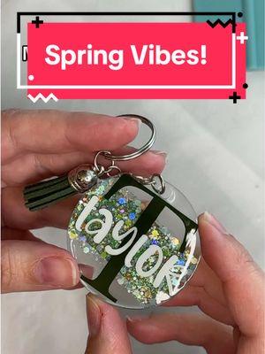 Make a keychain with me! This one is giving spring vibes! #acrylickeychain #resinkeychain #acrylic #resin #resinpour #resinart #smallbusinessowner #supportsmallbusiness #SmallBusiness #smallbusinesscheck #like #tiktok #tiktokmademebuyit #tiktoktrending #trending #fyp #foryou #foryoupage #green #holographic #white #blue #creative #create #art #artistsoftiktok #sparkle #sparkley #glitter #glitterkeychain #bellalofacreations