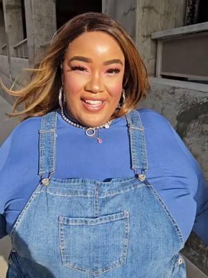 #tiffanymonique #makeuplook #overalls #beauty #fashion #flyfluffyandfabulous #divateetee #OOTD 