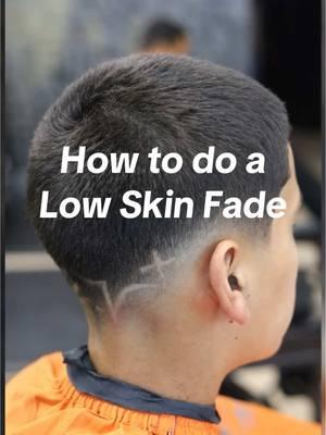 How to do a low skin fade tutorial🔥💈hope this helps somebody out there. If you need more help I can get more into detail in future videos comment and let me know.  Remember just have fun with it. Tools used saber clippers and trimmer by @StyleCraftUS shaver FX3 by @BaBylissPRO Barber #barber #barbershop #fade #fadetutorials #howtofade #howtofadehair #lowfade #barbertok #barbertips #barberhacks #barbertutorial #barberlesson #beginnerbarber #barberstudent #haircutdesigns #fadedesign #trendinghair #bestbarbertools #lineup #skinfade #barberfinds 