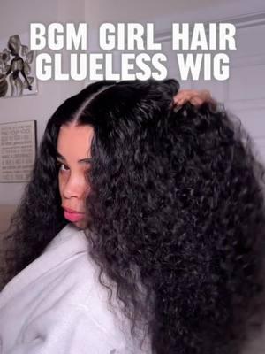 Never paying for a hair appointment again with this glueless magic! 😎#bgmgirlgluelesswig #bgmgirlhair #weargowig #waterwavewig #blackgirlmagic #linkinbio