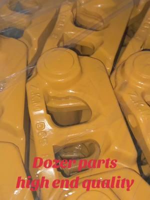 MORE MODEL MACHINE SPARE PARTS WELCOME TO CONTACT #trackshoe #trackplates  #tracklink #undercarriageparts #idler #hyundaiconstructionequipment #earthmovers #kobelco #undercarriage 