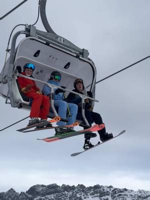 It’s 9AM on a f*cking Friday, we’re going skiing ⛷️  #Bormio #ItalianAlps 