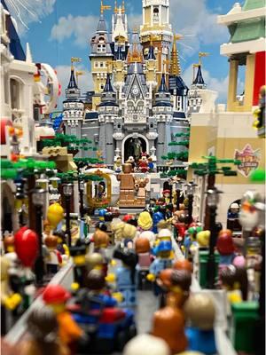 A PLACE OF WONDER #disney #lego #legomoc #magickingdom #disneyparks #legolife #legocollector #disneyworld #kraglekreations #wonder @Beyond the Brick 