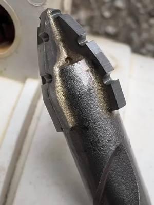 Whether it’s steel, concrete, tiles, wood, glass, or stainless steel, it handles them all with ease! #DrillBit #Drilling #PowerDrill #HoleMaking #Woodworking #HardwareTools 