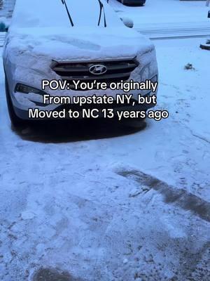 I moved away from this #snowinnc #ncsnow #snowday #northcarolina 