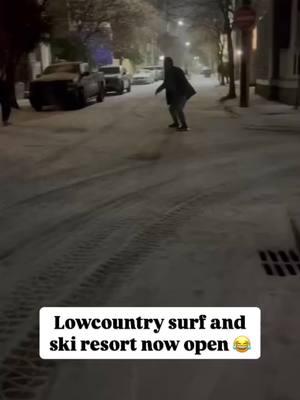 We ain’t built for this, so y’all be careful out there!  #Charleston #Lowcountry #snowday #snow