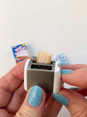 What’s your favorite Pop-Tart? I’ll have cinnamon. POV: You’re having breakfast in a dollhouse 🏠🍞 #Tiny #Satisfying Fun fact: These ultra-detailed minis are so perfect, Kellogg’s featured them in their actual Pop-Tarts commercials! Now that’s what I call thinking small but dreaming big ✨ #ReMent #BehindTheScenes #MiniatureLove #TinyThings