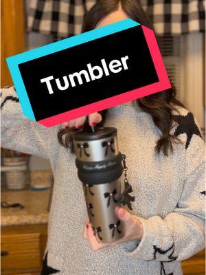 Are you tired of Tumblr saying they’re spillproof when in reality they’re not?? Well this Tumblr holds true to what it says 100% spill proof! #tumbler #fyp #fypシ #women #MomsofTikTok #sdga #nurselifebalance #teacher 