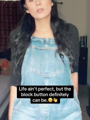 Life ain't perfect, but the block button definitely can be.😁👋#wednesday #ridin #chamillionaire #tiktok #tiktokindia #tiktokpakistan #tiktokuk #tiktokusa #trending #trendingvideo #trendingsong #fyp #foryourpage #foryoupageofficiall #viralvideo #viraltiktok #viral_video #california #caligirl #usa🇺🇸 #kashmiri #sia_kashmiri 