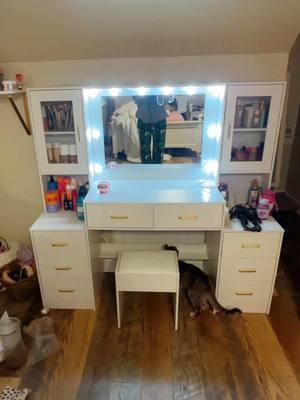 It was time for a new vanity #fyp #foryoupage #makeup #soldejaniero #victoriasecret #valentino #goodgirl #treehut #sunbum #mauibabe #lemme #makeupbymario #dior #tarte #patrickta #rarebauty #urbandecay #charlottetilbury #onesize #rhode #summerfridays #tower28 #refy #amika #itsa10 #fenty #saie #nars #hauslab #huda #givenchy #thrive #loreal #drunkelphant #benefit #hourglass #elf #anatasiabeverlyhills #kosas #tula #redkin #glowrecipe #milk #twofaced #armani 