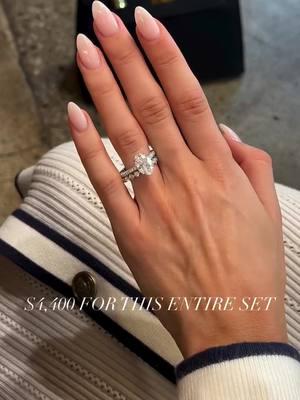 $4,400 gets you this this super ✨glam✨ set. Shown here is a 3.85 carat oval set in our Rowan setting. It’s beautifully stacked with a larger 2.8mm round brilliant Suri band, both crafted in 14k white gold 💍 — Rowan ring for $3,050 + Suri band for $1,350 (as shown) #eastwestgemco #moissaniteengagementring #customengagmentring #ringstack #eastwestrowan #eastwestsuri 