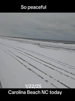 #snowonthebeach #carolinabeach #snowday 