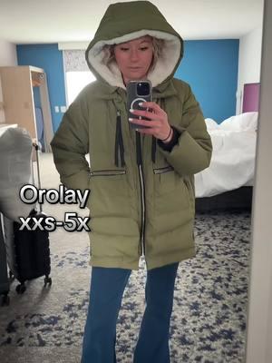 Over one million sold across their platforms! I saw so many people wearing these in the city and I totally get it! #NYC #Orolay #trending #womensfashion #winterfashion #wintercoat @OROLAY LIVE 