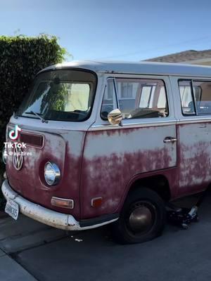 Transformed this classic Volkswagen bus with a fresh set of white wall tires! 🚐✨ Nothing like a touch of vintage style to keep the ride looking timeless. Our mobile service brings the shop to you—making tire upgrades a breeze. 🛞💨 #ajstires #ajsftw #ajstiresmobileservice #mobiletireshop #ajstireshp #ajstireselmonte #ajstiresmobiletireservice 