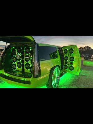 #bass #bassheadsoftiktok #sundownaudio #resilentsounds #down4sound #timpano #skaraudio #crescendoaudio #dcaudio #viralvideo #chevy #led #ledlights #concreteaudio 