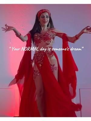 Grateful for all the hard times, long nights and early mornings to get here. Grateful for all the hard work that got me here. It took a lot of risks, not letting anyone’s opinions or words affect me and A LOT of determination ❤️💃🏻 #bellydance #bellydancer #tiktokbellydance #dance #tiktokdance #raqssharqi  #danzaarabe #tabla #shakira #foryou #foryoupage 