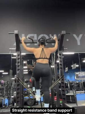 Step by step to get where I want to be ! #fypシ #paratiiiiiiiiiiiiiiiiiiiiiiiiiiiiiii #pullups #resistancebandworkout #latina #GymTok 