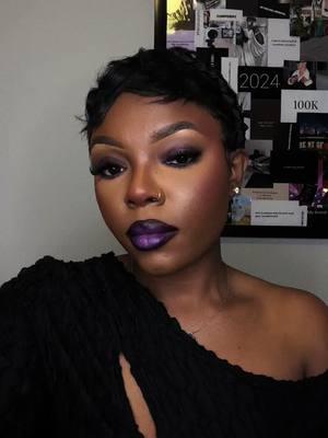 Loved this vampy look. I literally pulled this out my ass 😂. Drop the tut? #fyp #datenight #vampylips #blackgirlmakeuptutorial 