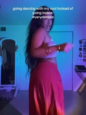 im very mindful of my soul and my emotions im not like these other girls suppressing their feelings 😂 we dance it out we love our selves we accept 🥹🫶❤️🤌🏽 if youre ready to create a new relationship with yourself based on unconditional love, self acceptance and inner peace click the link in my bio to download my embodiment practices #embodiment #embodimentcoach #dance #movement #meditation #healing #emotions #fyp #fyppppppppppppppppppppppp #fypシ゚viral 