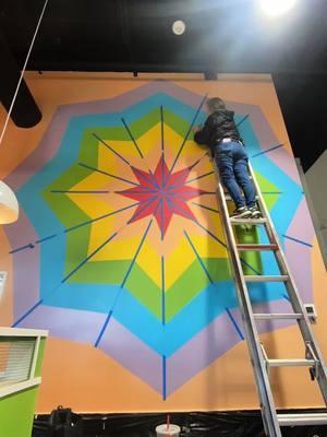 Holy Moly that thing star was huge! What do you think? #houstonartist #muralist #wallmural #ltmurals #houstonmuralist 