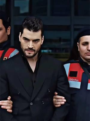 I’m in love with this criminal🤭 #ebruşahin #akinakinozu #pov #hercai #hercaidizi #hercaiedit #fyp #fypシ #turkishseries #miran #reyyan #viraltiktok #viralvideo #turkey #turkeytiktok #fypシ゚viral #fypage #turkishactors #trending #turkishcouple #reyyanmiran #miranreyyan #xycba #trendingsong #pourtoi 