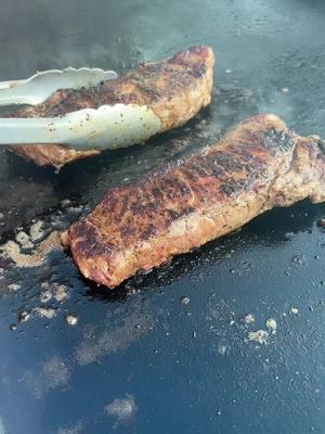 Nothing like a couple New York Strips on a nasty cold day! Y’all gotta try this one! #steak #steaks #mediumrare #newyorkstrip #steaktok #sear #blackstone #cook #cooking #food #Foodie #delicious #yummy #sogood #tasty #griddle #FoodTok #dinner #supper #hungry #Recipe #easy #EasyRecipe #easydinner #thermapen #outside #fy #fyp #fypシ @Blackstone Griddles 