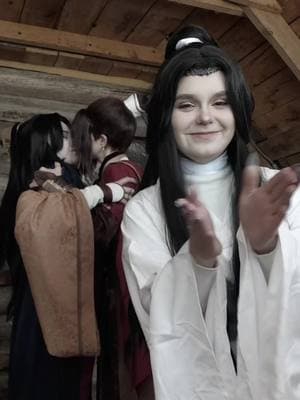 мы не...  тгк:✨Дар Богов✨  🏹Корица🏹 #tgcf #tgcfcosplay #tianguancifu #muqing #muqingcosplay #fengxin #fengxincosplay #fengqing #fengqingcosplay #heavenofficialblessingcosplay #xieliancosplaybadluck  #муцин #муцинкосплей #фэнсинь #фэнсинькосплей #фэнциныкосплей #фэнцины 