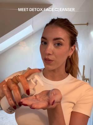 Meet the new Detox Face Cleanser 🫧 @keaton milburn #facecleanser #detox #ouai #theouai #skincare #skincareroutine #getunreadywithme 