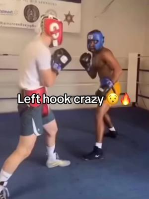 Left hook crazy 👀🔥 (h/t ringtime.boxing/IG) #sparring #boxing 