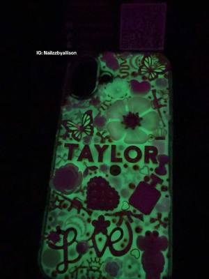 IG: Nailzzbyallison 🤍glow in the dark junk case😍 #junkphonecase #junkcase #iphone16 #iphone16case #SmallBusiness #fypp #whitejunkcase #firyouu #custommade #customcases #glowinthedark #foryoupage #blowup 