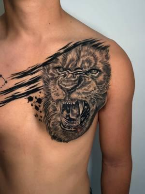 Lion 🦁 tattoo : #liontattoo #liontattoos #liontattoodesign #tattoolion #tattoolions #pablomorenotattooartist #pablomorenotattoos #brownsville #brownsvilletx #brownsvilletexas #mcallen #mcallentx #mcallentexas 