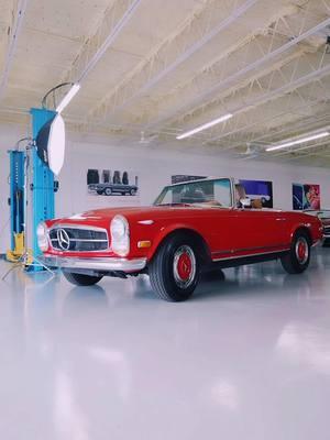 Drive the dream 🤩Every Mercedes-Benz restoration we do is a step closer to timeless elegance✨ @uniquecarsofpalmbeach  #uniquecarsofpalmbeach  #classicmercedesbenz