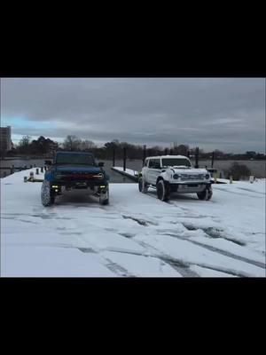 #bronco #ford #broncoraptor #enc #snowday #newbern #raptor #ncbroncoclub 