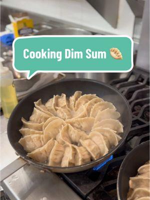 So. Much. Dim sum 🥟🥟🥟 We’re still thinking about Chef Scott’s dumplings, Chef Nin’s technique and all of those spring rolls tbh 🔥 .⁠ .⁠ .⁠ .⁠ .⁠ #culinaryvoice #pastryschool #culinary #culinaryarts #culinaryschool #culinarystudent #culinaryexperience #chef #pastrychef #food #cook #cooking #learn #learntocook #beginner #basics #tutorial #lesson #teacher #student #skill #tips #dumplings #dimsum