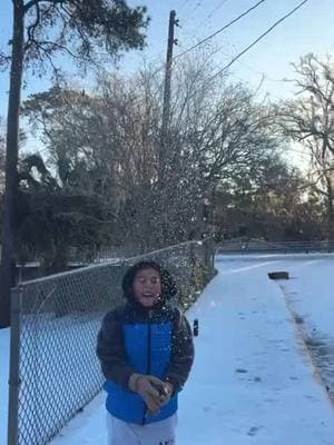 Tallahassee fl #nieve #floridad #nietos #felices 