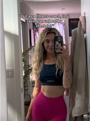 love note from a fitness coach 💖 #brittagrace #ravegirl #edm #festivalseason #ravegirls #fitnesscoach #healthyliving #healthylifestyle 