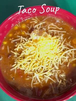 Taco Soup#foodtiktok #homestead #viralvideo #foodies #FoodTok #tiktokviral #yum #soup #tacosoup#fyppppppppppppppppppppppp #fupシ #fyp #nanacochrane #cooking #recipes #familyrecipe 