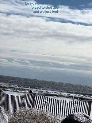 The beach covered in snow is magical! Thankful for this needed snow day! #justlive #present #inthenow #inthemoment #glimmer #glimmers #southcarolinasnowpacalypse #southcarolinaliving #charleston #charlestonsouthcarolina #follybeach #follybeachsc 