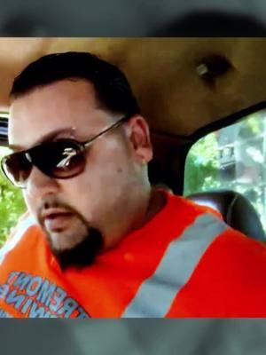 #southbeachtow #southbeach #towing #towingtrucks #towinglife #miami #repo #reality #realitytv #trucks #tremont #viralvideo #fyp #foryou 