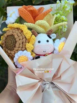 SO CUTE!!!🥰🥹😍 #crochetbouquet #ValentinesDay #valentinesdaygift #boquetofflowers #bouquetinspo #bouquetwrapping  #ttshop #ttshopfinds #ttshopping #mustget #adorable #lovelanguage #f#fypv#valentinesv#valentinesdaygiftideasv#valentinesdayideas