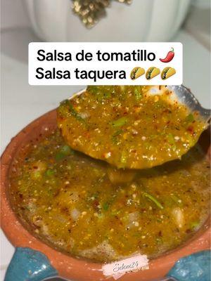 Salsa de tomatillo #salsapicante #Salsataquera #salsaroja #salsaparatacos #Salsareceta #recetasfaciles #recetasmexicanas #tacos #taquitosmexicanos #antojitosmexicanos #salsadetomatillo #salsaverde #comida #comidamexicana #salsarecipe #salsademolcajete #foryoupage #fy #fyp 