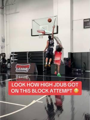 JDub got UP on this block attempt. 🔥 #jdub #camwilder #basketball #foryou 