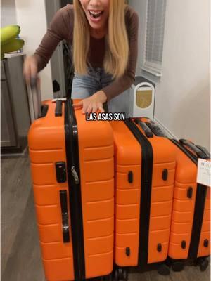 3 maletas a un excelente precio y de muy buena calidad, espaciosas, con ruedas que giran a 360 grados para evitar que se caigan, livianas y con candado con clave incluido.#luggage #luggageset #suitcase #suitcases #travel#travelfamily #vacation #trip #jumpstartsell #hardsidesuitcase #Boutique#uuh #uuhluggageset #uuhluggage #traveltips #travelling #pickpocket #travelmusthaves #traveltiktok#fyp#tiktokdeals#TikTokShop#ttslevelup#giftguide #ValentinesDay ##TTSDelightNow