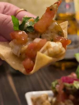 Take your tastebuds on a trip with the all-new CEVICHE SPECIAL at UNO MÁS, launching THIS FRIDAY, 1/24 🇲🇽 The delicate diced shrimp is marinated in a concoction of lime juice, Bloody Mary mix, ketchup and hot sauce to give it the perfect pop of citrusy freshness while evoking hints of a classic Vegas shrimp cocktail. Add a garnish of pico de gallo, cucumber & pickled onions, and you’ve got the perfect companion for our crispy tortilla chips! ✨ Come try it alongside savory street tacos and invigorating spirits on your next visit. #SAHARALasVegas #unomas #ceviche #shrimp #vegasfood #mexicanfood #tequilas #margarita #tacos 